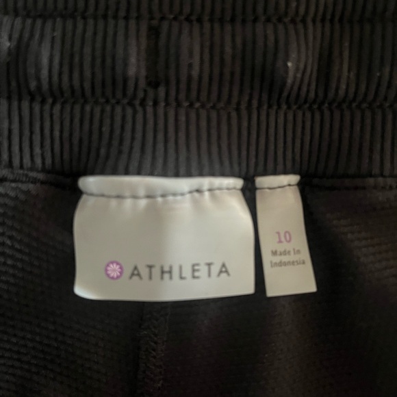Athleta Black Trekkie Cargo Skort size 10 - Picture 9 of 9